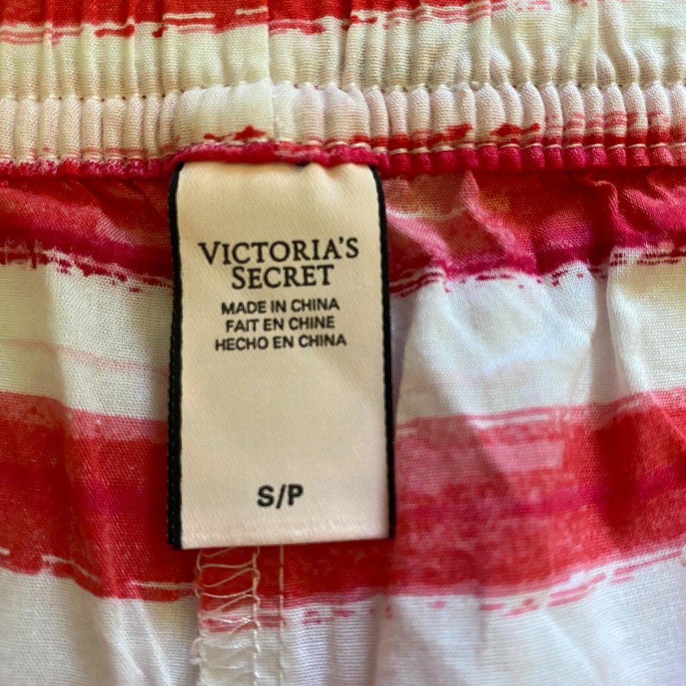 Victorias Secret Shorts - Picture 2 of 2